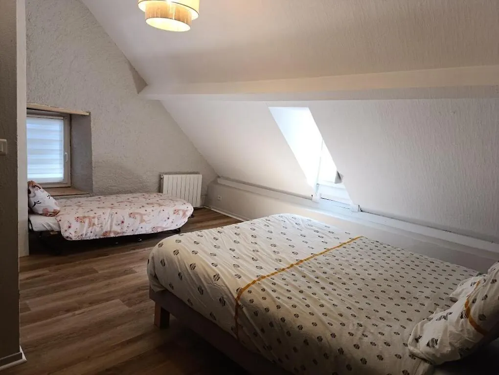 펜션 La Maisonnette Lugagnan